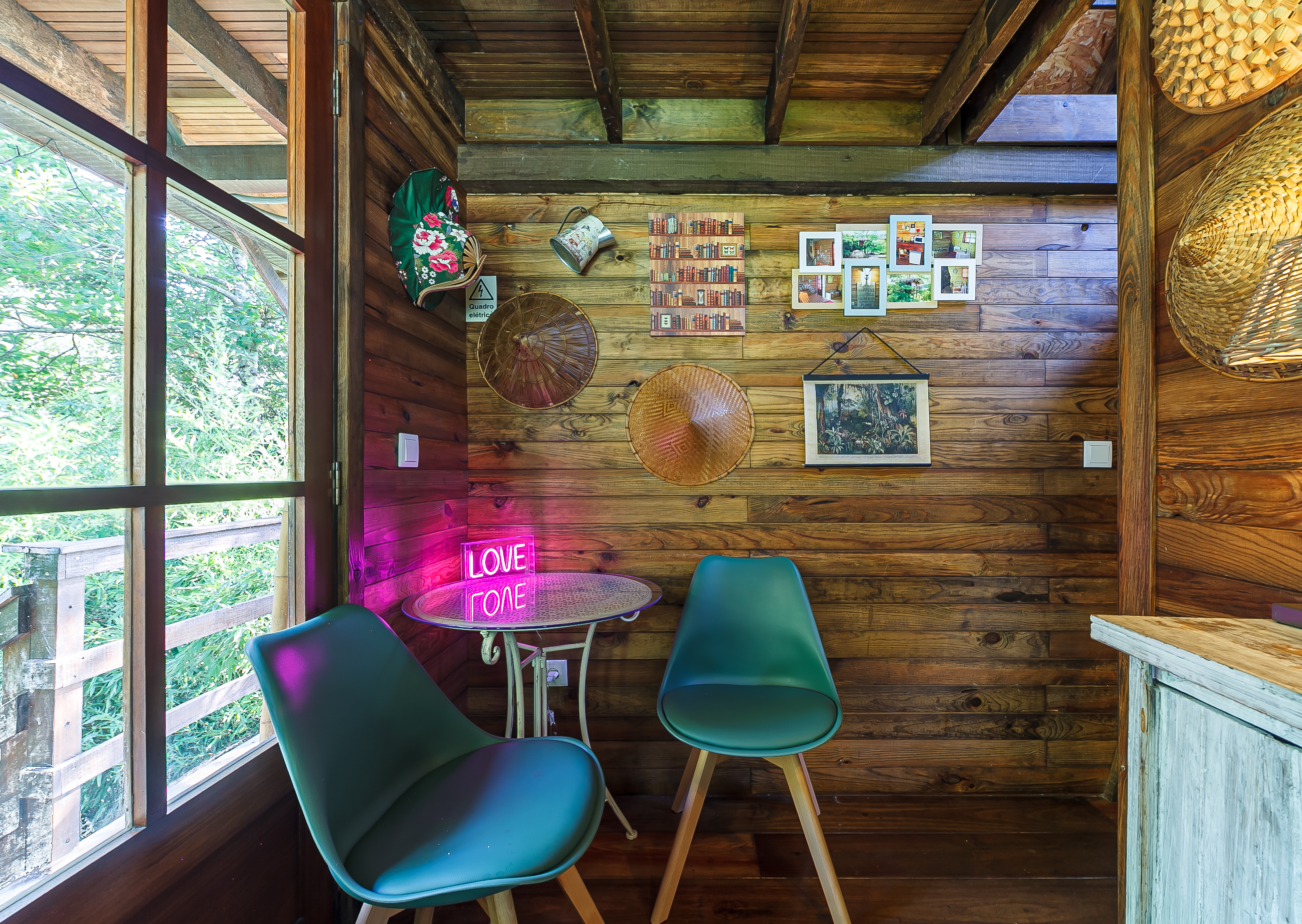 Stilt Tree House - dining room
